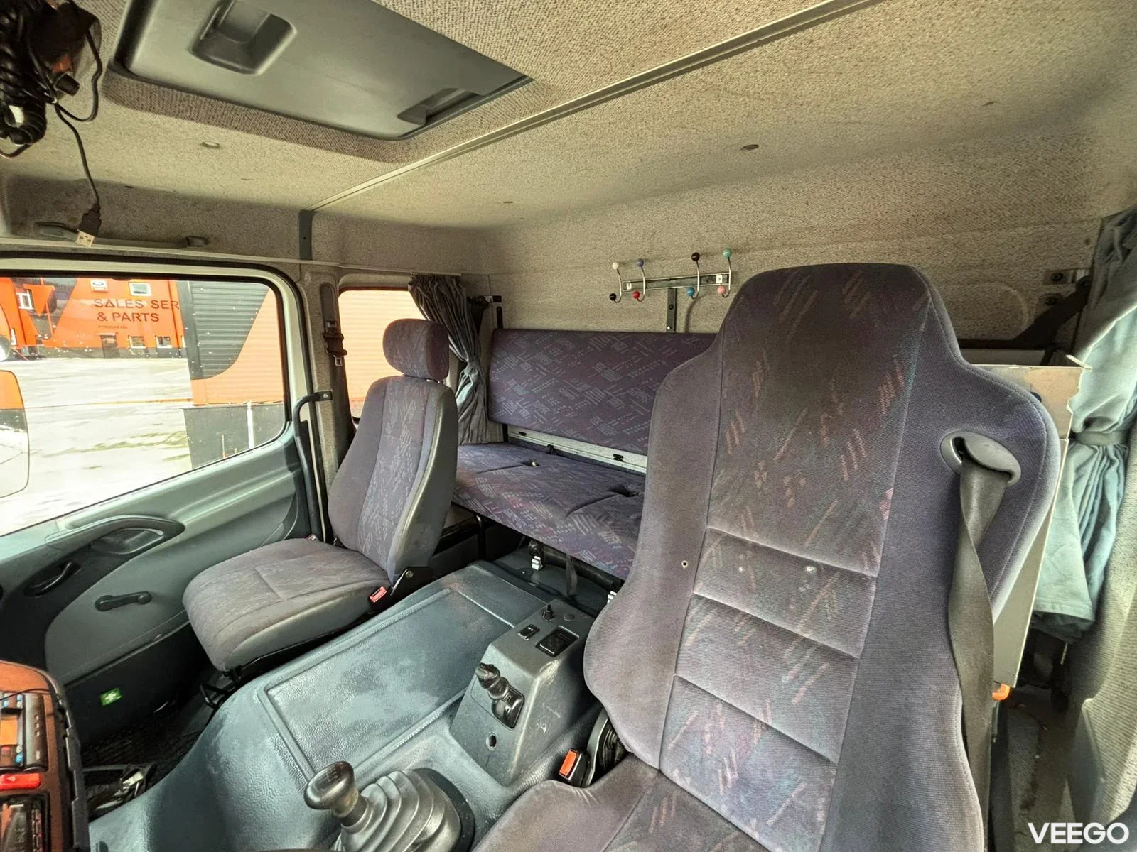 Mercedes-Benz Atego HIAB 088E-4 / PLATFORM L=3544 mm 180kW