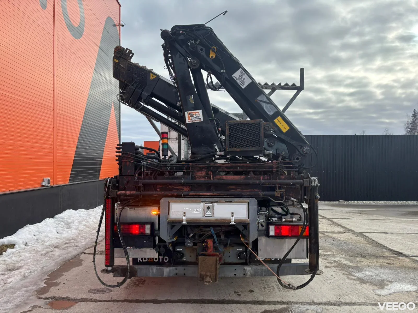 Mercedes-Benz Atego HIAB 088E-4 / PLATFORM L=3544 mm 180kW
