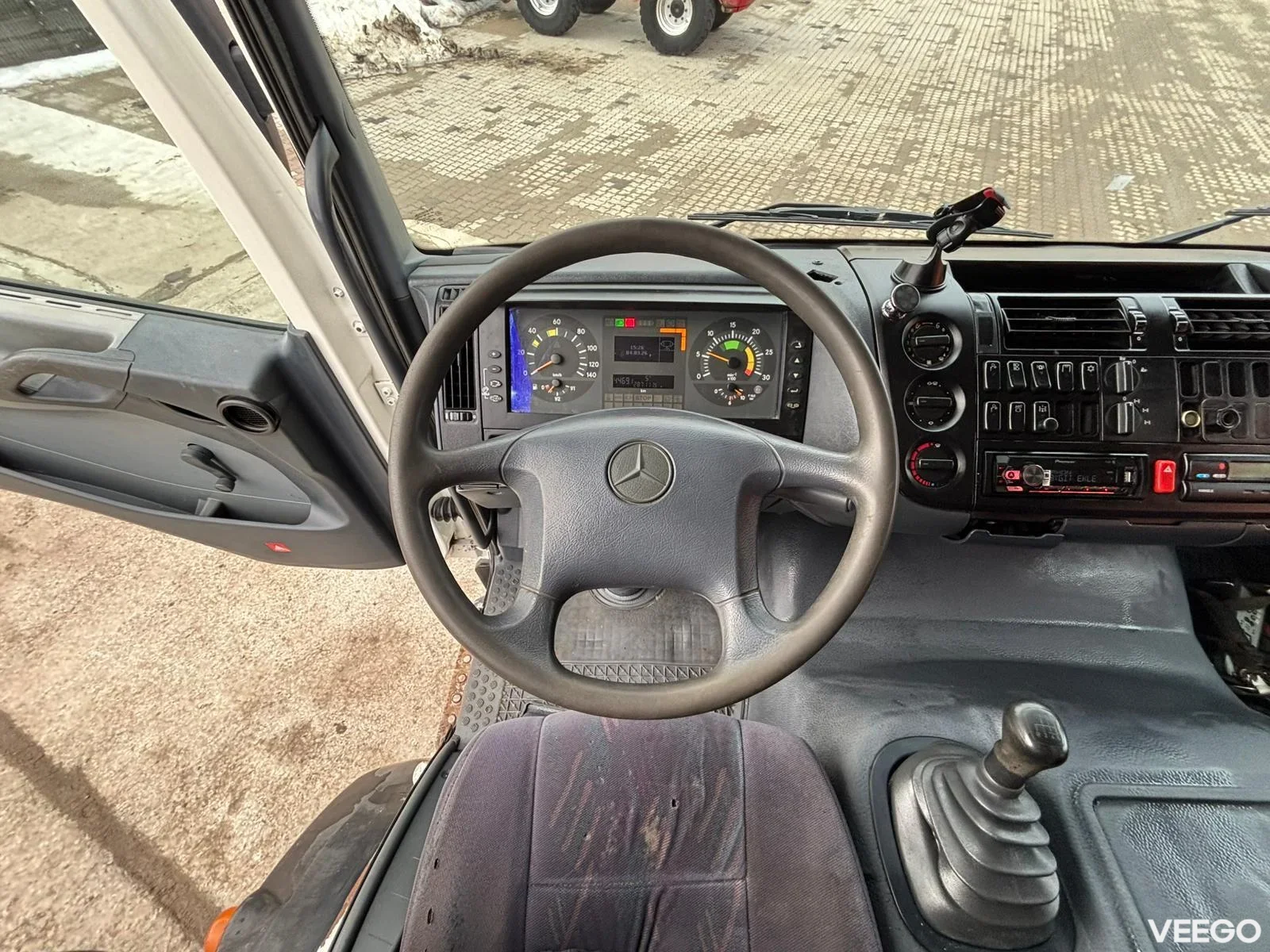 Mercedes-Benz Atego HIAB 088E-4 / PLATFORM L=3544 mm 180kW