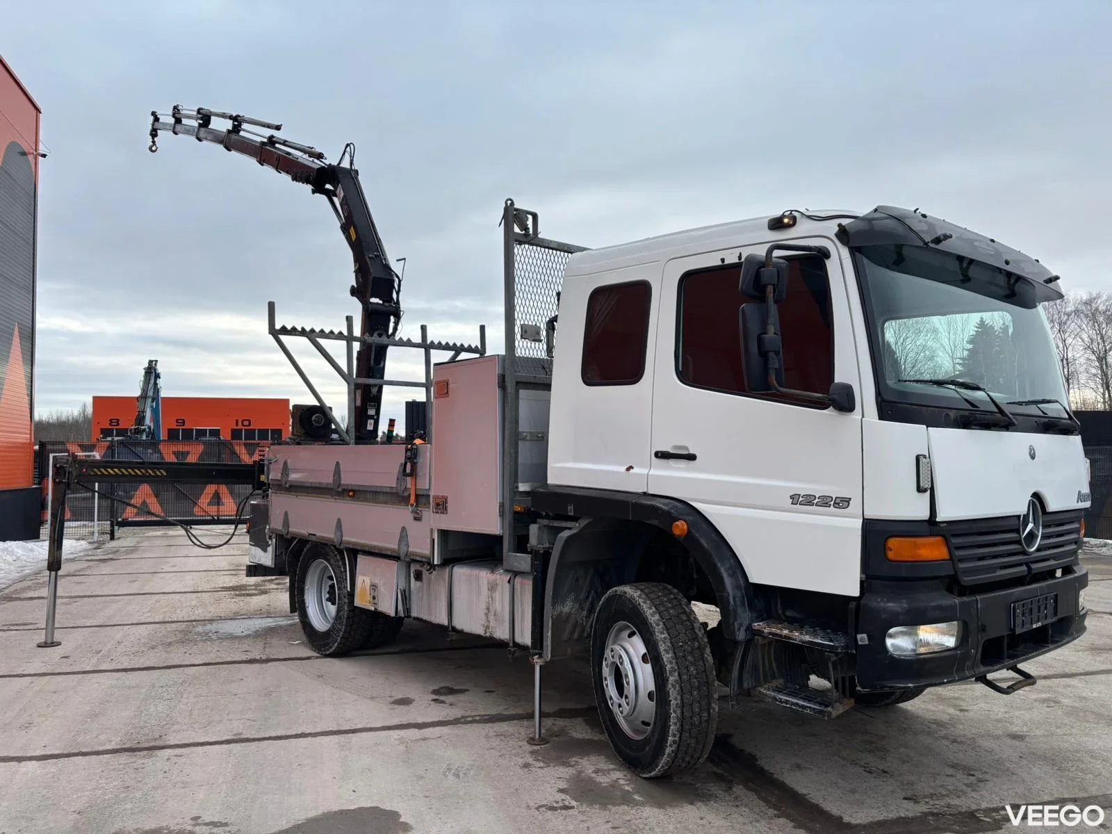 Mercedes-Benz Atego HIAB 088E-4 / PLATFORM L=3544 mm 180kW