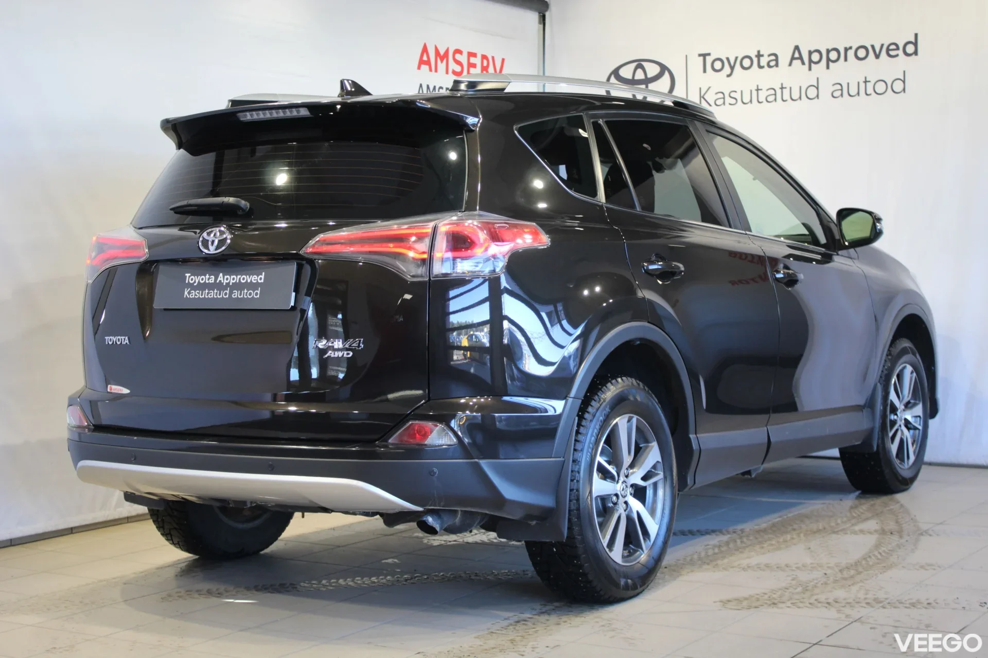 Toyota RAV4 Luxury AWD 2 112kW