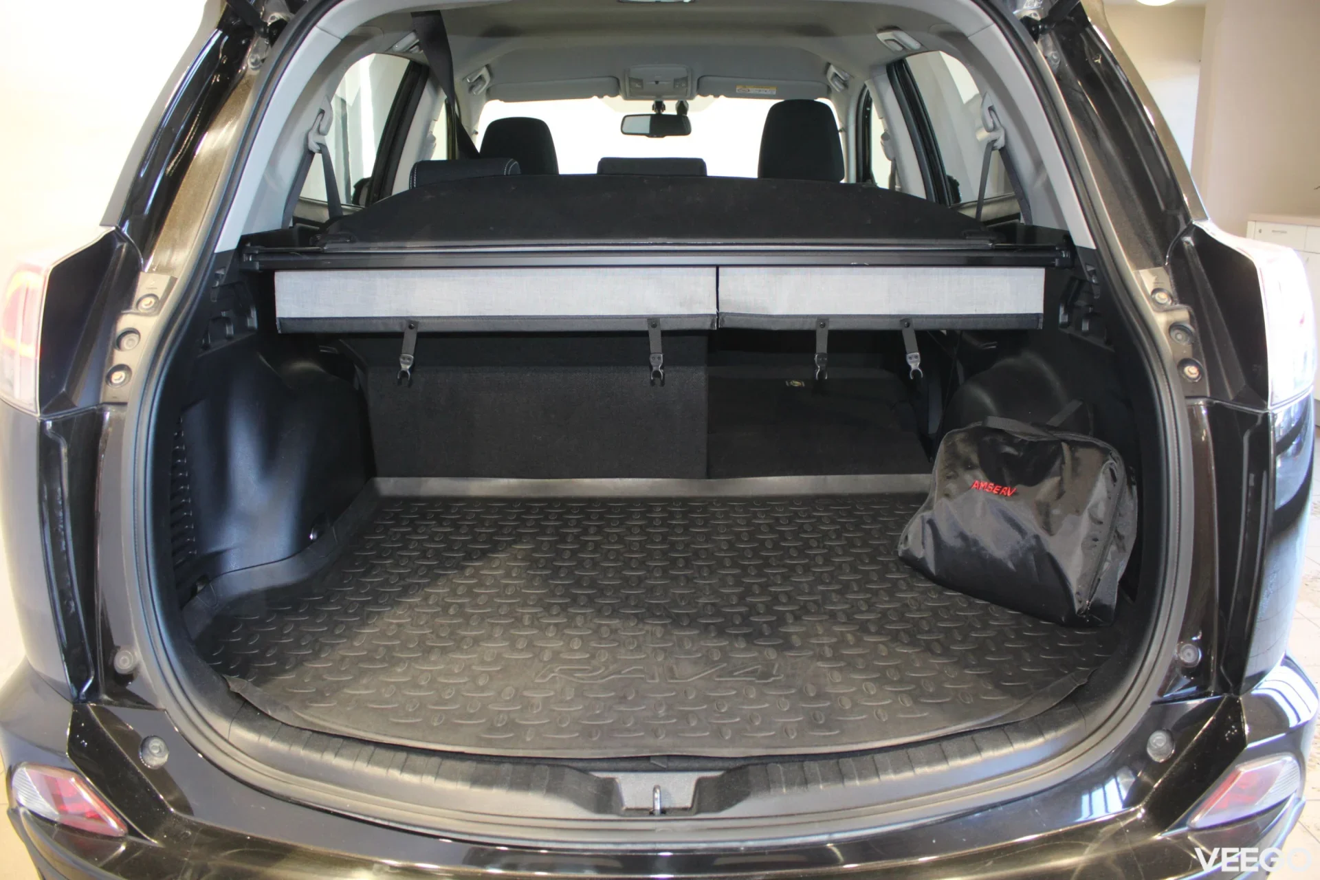 Toyota RAV4 Luxury AWD 2 112kW