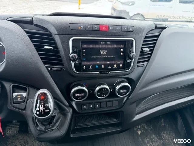 Iveco Daily  35S18HA8 V Hi-Matic 12m3 3 129kW