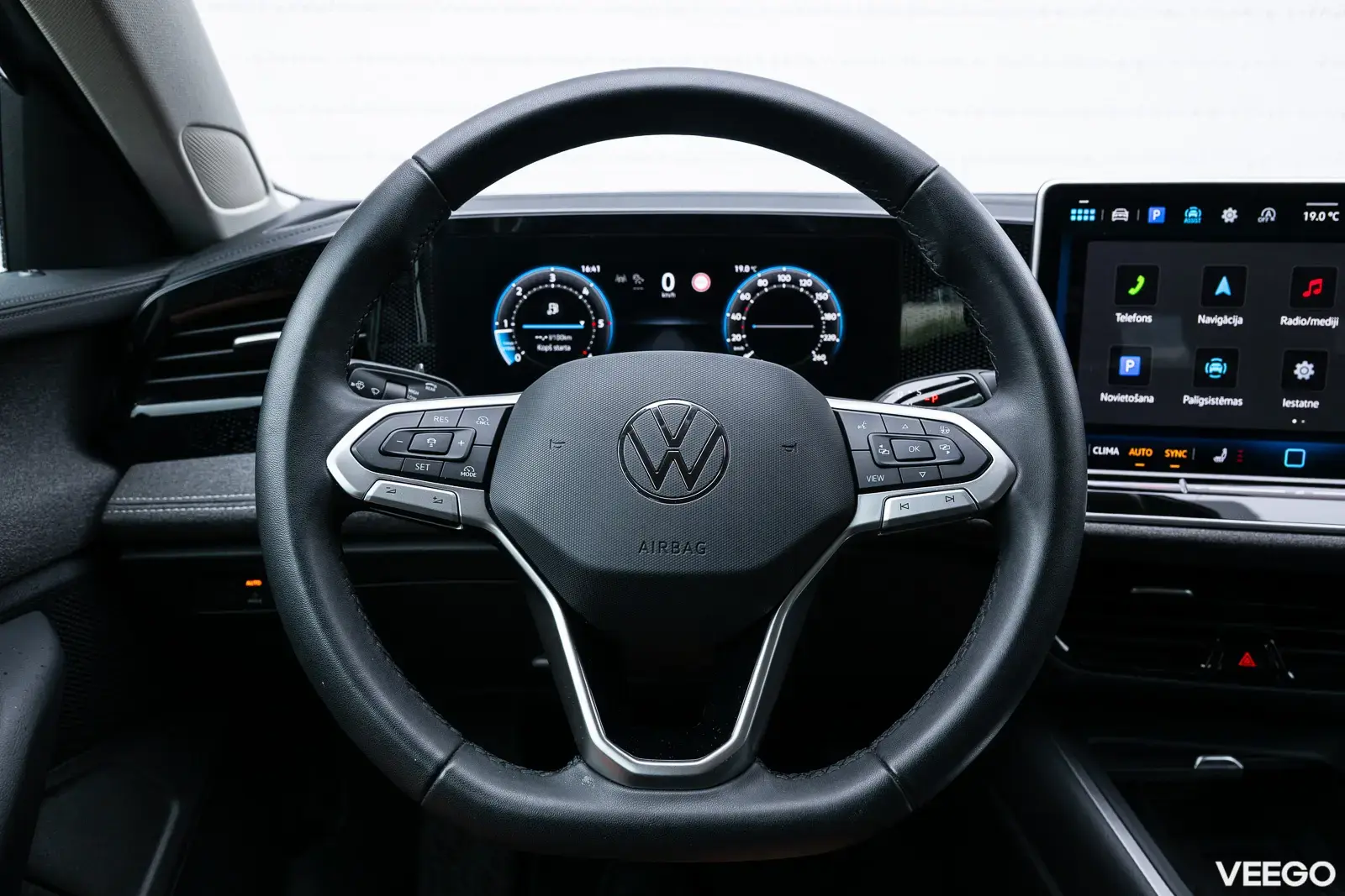 Volkswagen Passat 90kW