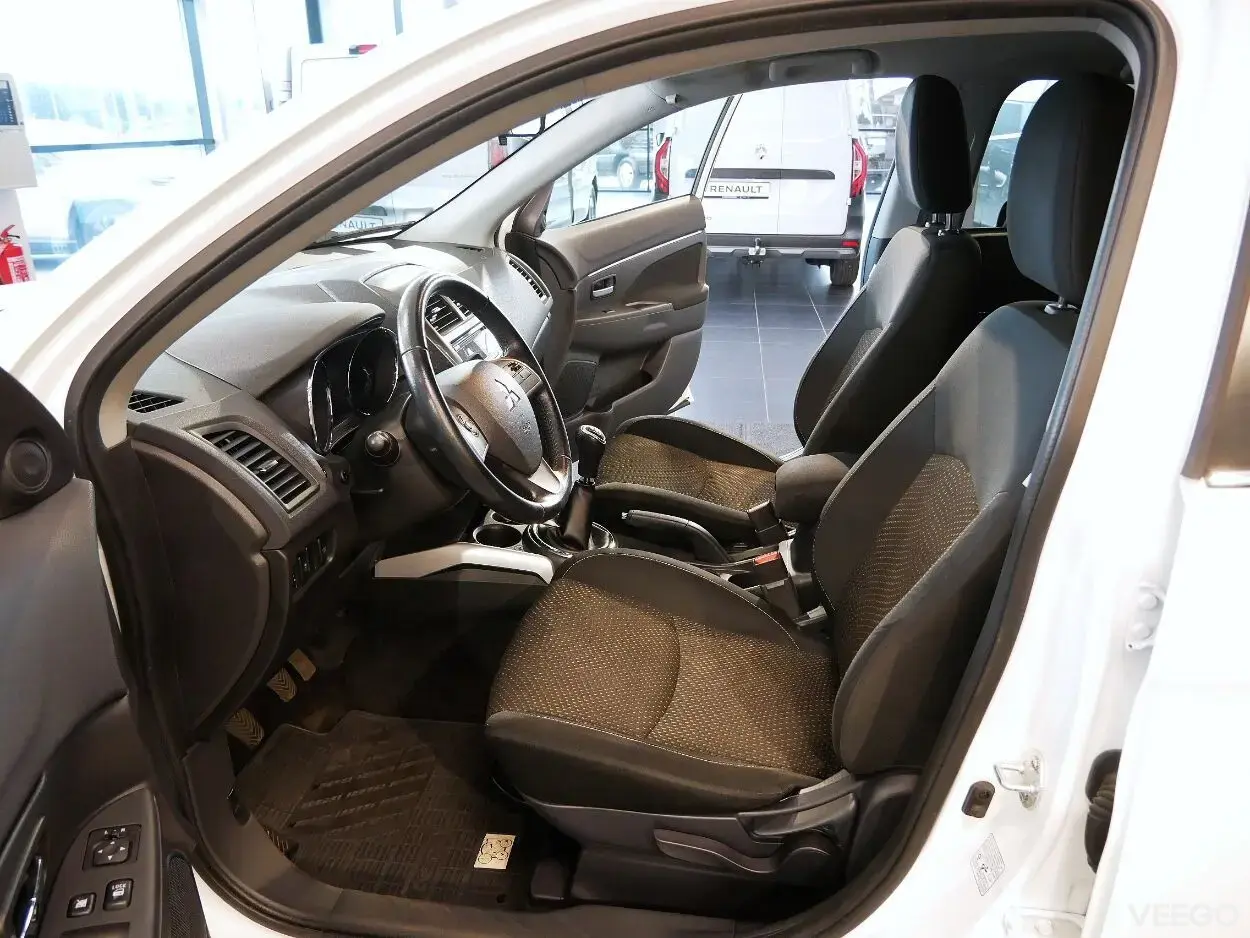 Mitsubishi ASX Invite 1.6 86kW