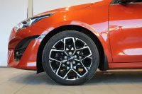 Kia Ceed SW T-GDI EX GT-Line 7DCT 1.5 117kW thumbnail