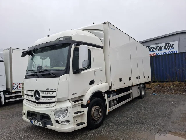 Image of Mercedes-Benz Actros 260kW