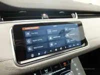 Land Rover Range Rover Evoque D 180SE 2 132kW thumbnail