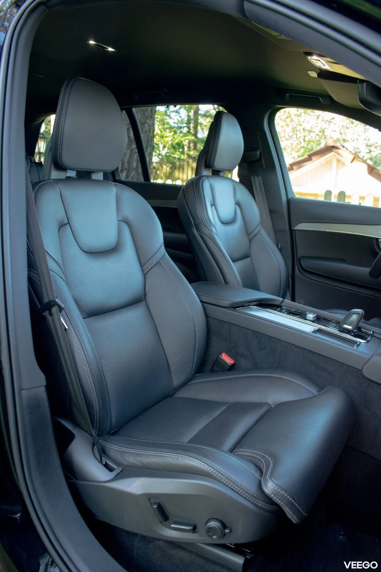 Volvo XC90 7s R-Design DARK Intelli PRO 2 190kW