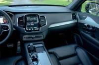 Volvo XC90 7s R-Design DARK Intelli PRO 2 190kW thumbnail