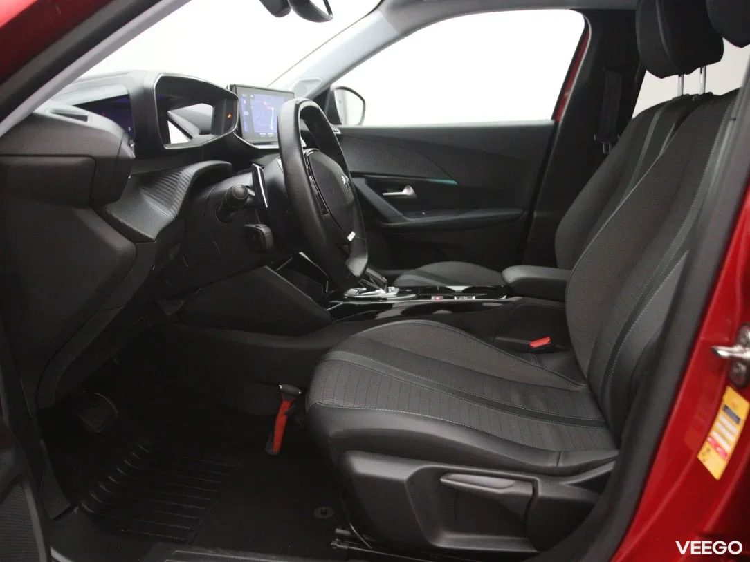 Peugeot 2008 1.2 96kW