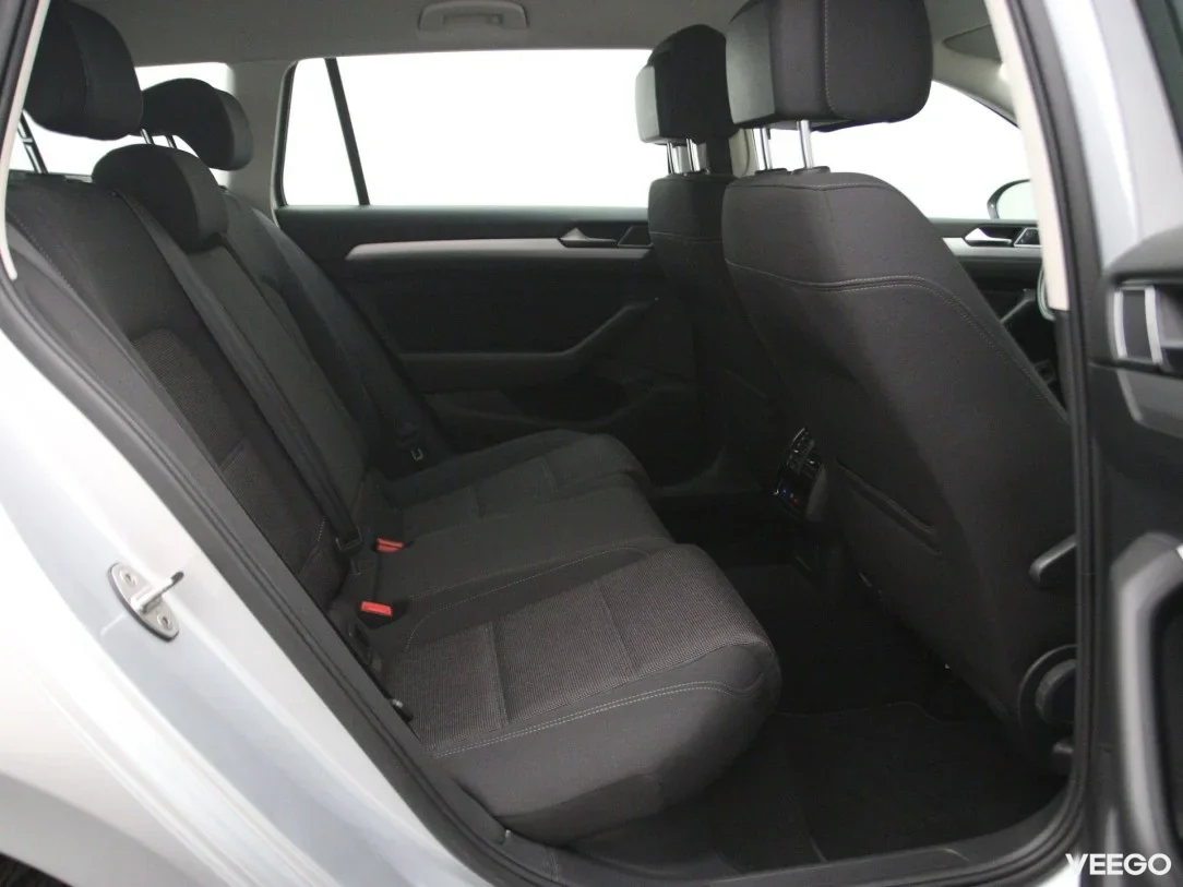 Volkswagen Passat 2 110kW