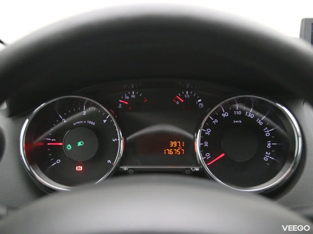 Peugeot 5008 1.6 88kW