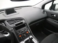 Peugeot 5008 1.6 88kW thumbnail