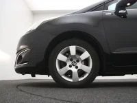 Peugeot 5008 1.6 88kW thumbnail