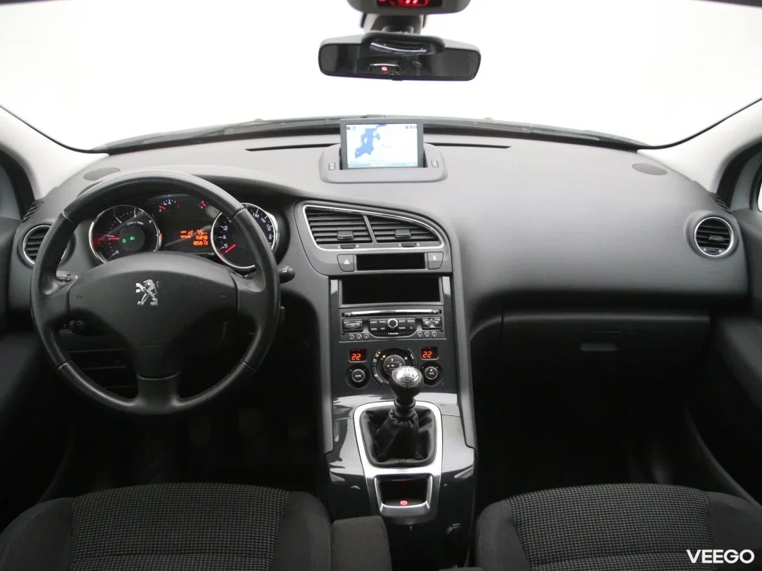 Peugeot 5008 1.6 84kW