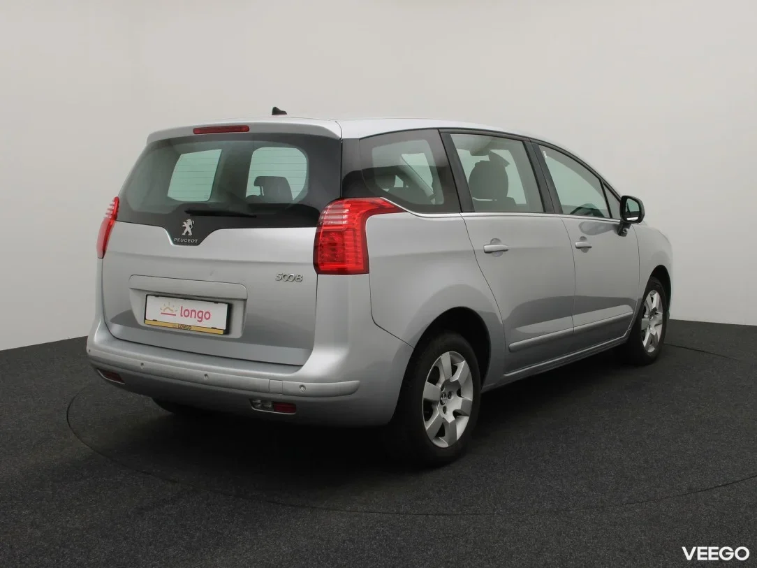 Peugeot 5008 1.6 84kW