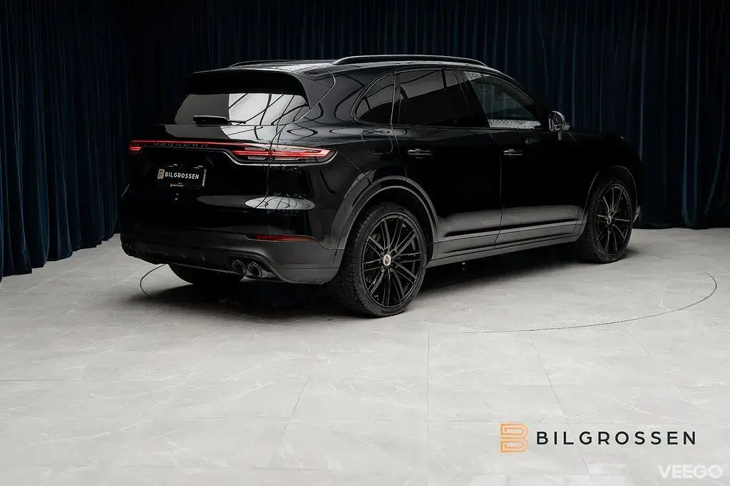 Porsche Cayenne Sport Chrono 3.79% BOSE Pano 360 Sportavgas 250kW