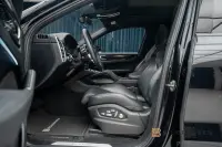 Porsche Cayenne Sport Chrono 3.79% BOSE Pano 360 Sportavgas 250kW thumbnail