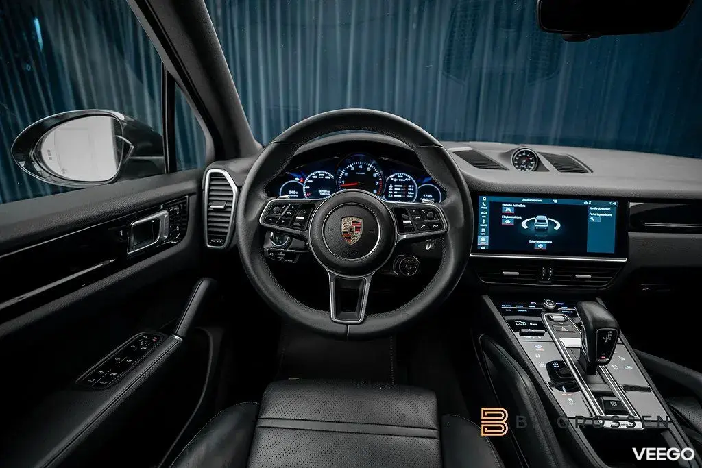 Porsche Cayenne Sport Chrono 3.79% BOSE Pano 360 Sportavgas 250kW