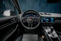 Porsche Cayenne Sport Chrono 3.79% BOSE Pano 360 Sportavgas 250kW thumbnail