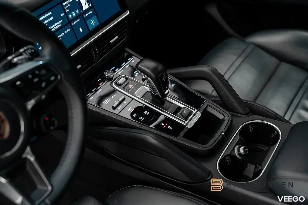 Porsche Cayenne Sport Chrono 3.79% BOSE Pano 360 Sportavgas 250kW