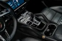 Porsche Cayenne Sport Chrono 3.79% BOSE Pano 360 Sportavgas 250kW thumbnail