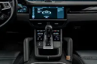 Porsche Cayenne Sport Chrono 3.79% BOSE Pano 360 Sportavgas 250kW thumbnail