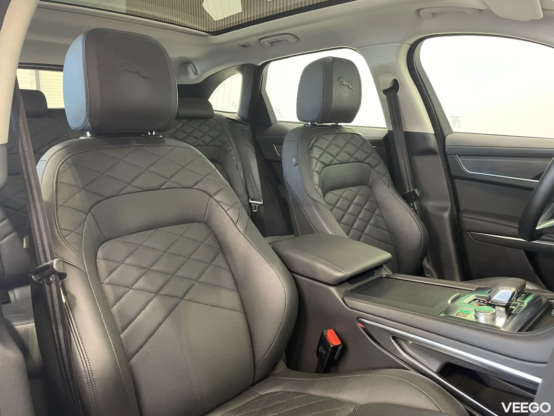 Jaguar F-Pace - 184kW