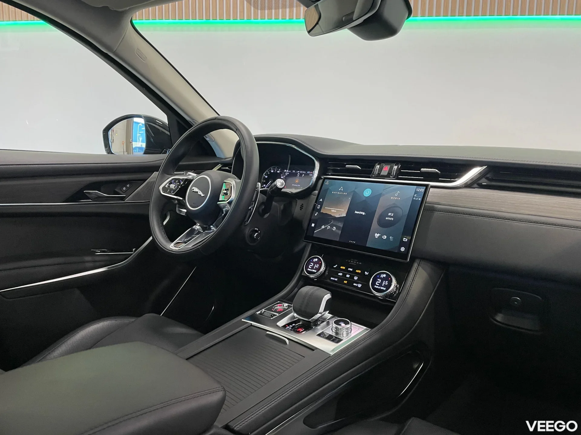 Jaguar F-Pace - 184kW