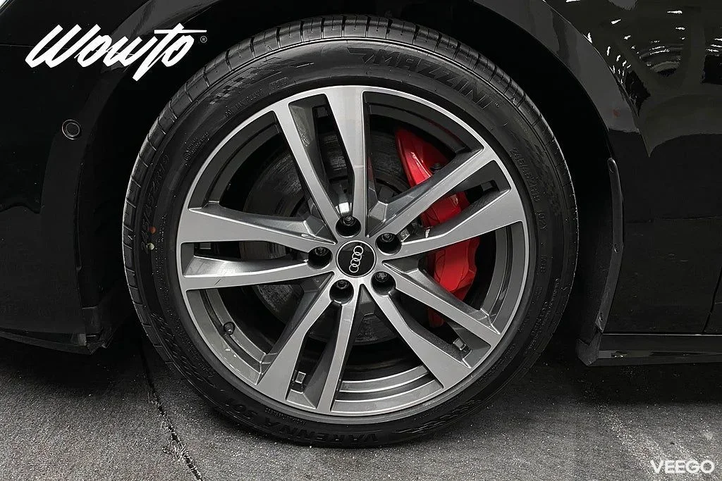 Audi A6 Avant 55 TFSI e Q 367HK S-Line /Drag /Navi /Moms/4.95% 270kW