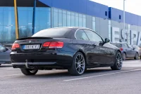 BMW 330 E93 3.0 180kW thumbnail