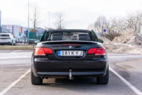 BMW 330 E93 3.0 180kW thumbnail