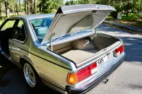 BMW 635 CSI 3.5 160kW thumbnail