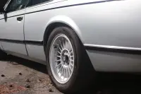 BMW 635 CSI 3.5 160kW thumbnail