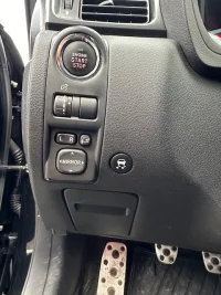 Subaru Impreza WRX STI 2.5 221kW thumbnail