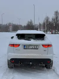 Jaguar F-Pace 3.0 221kW thumbnail