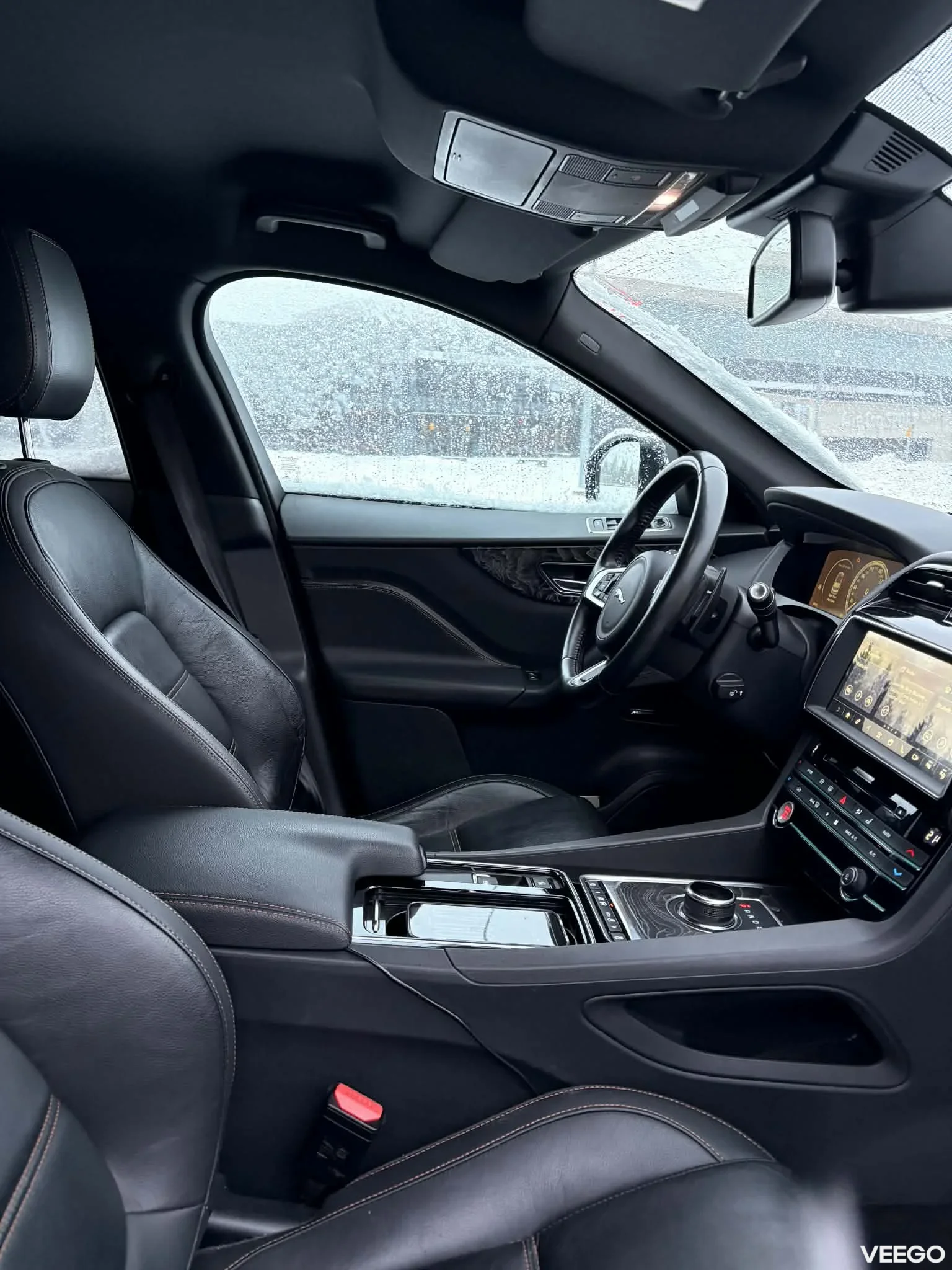 Jaguar F-Pace 3.0 221kW