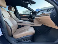 BMW 740 3.0 225kW thumbnail