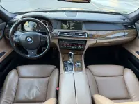 BMW 740 3.0 225kW thumbnail