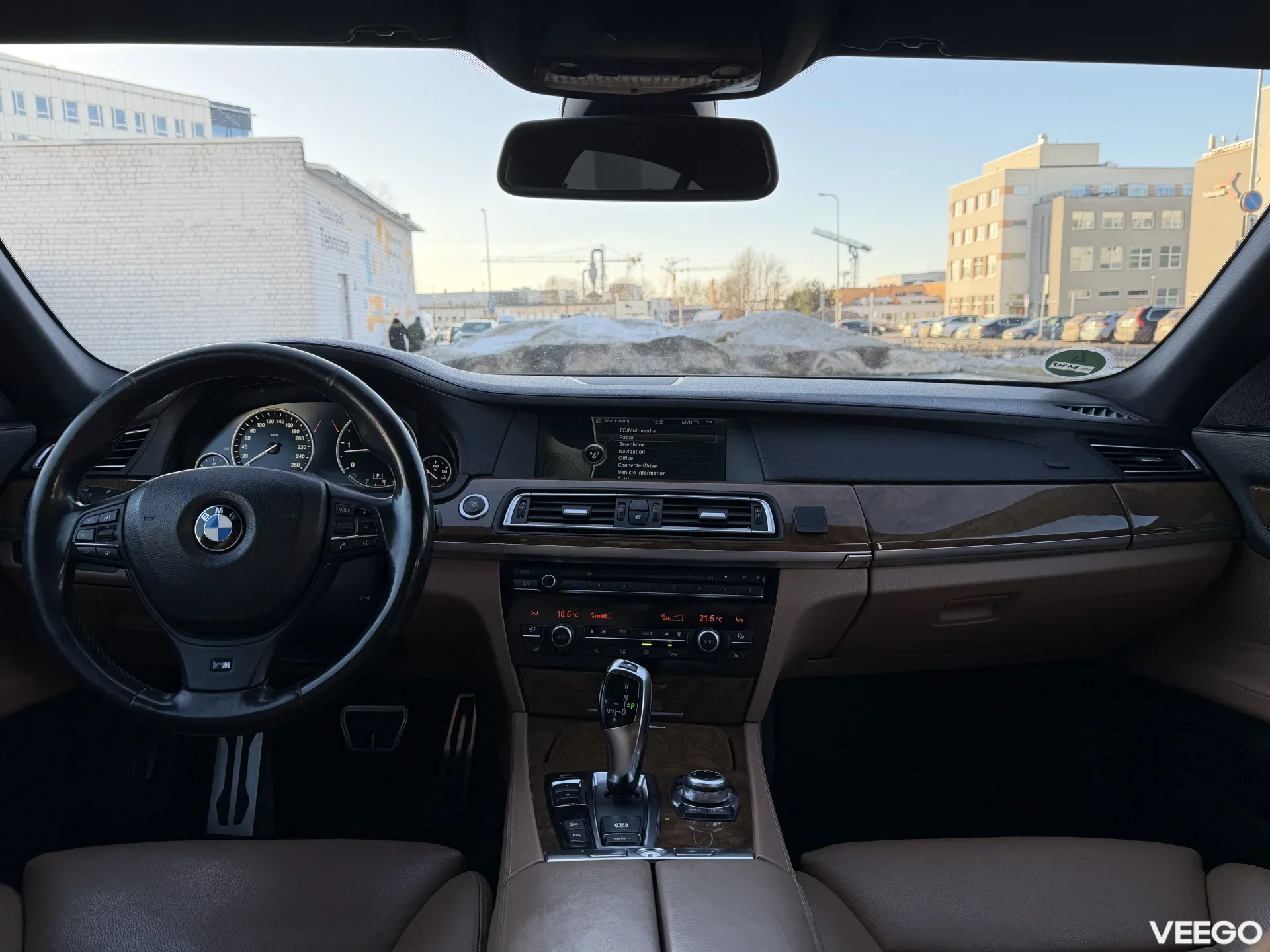 BMW 740 3.0 225kW
