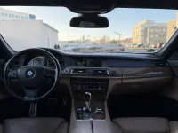 BMW 740 3.0 225kW thumbnail