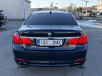BMW 740 3.0 225kW thumbnail