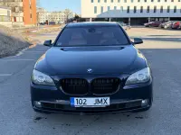 BMW 740 3.0 225kW thumbnail