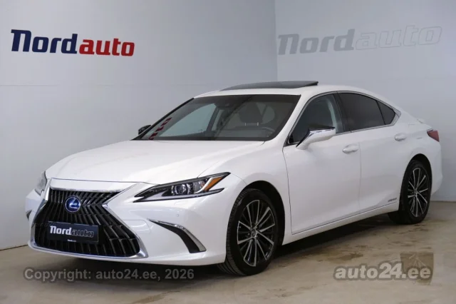 Image of Lexus ES 300h Executive Facelift MY2023 2.5 131kW