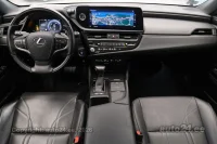Lexus ES 300h Executive Facelift MY2023 2.5 131kW thumbnail