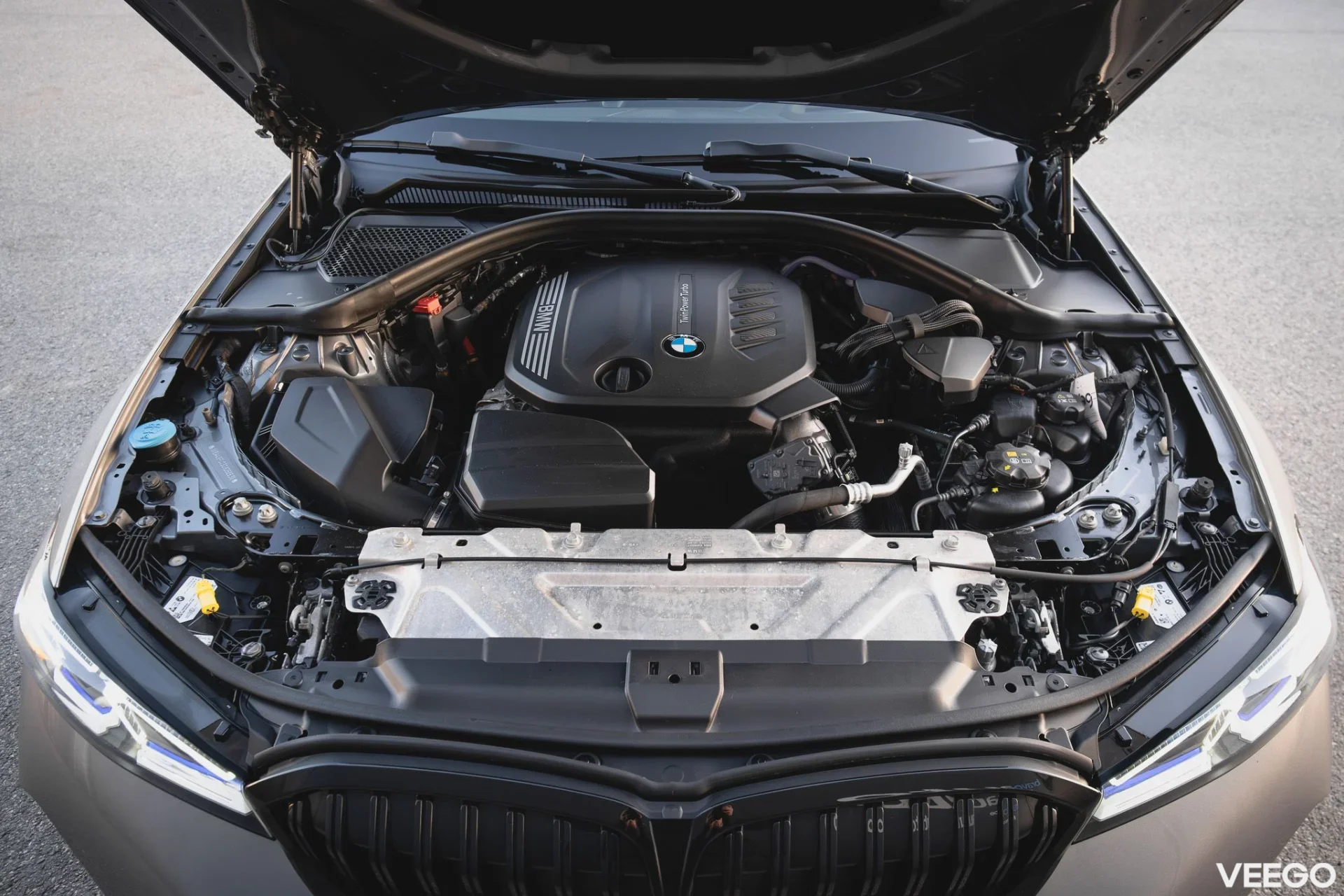 BMW 320 d xDrive MHEV M-Sportpakett 2 140kW