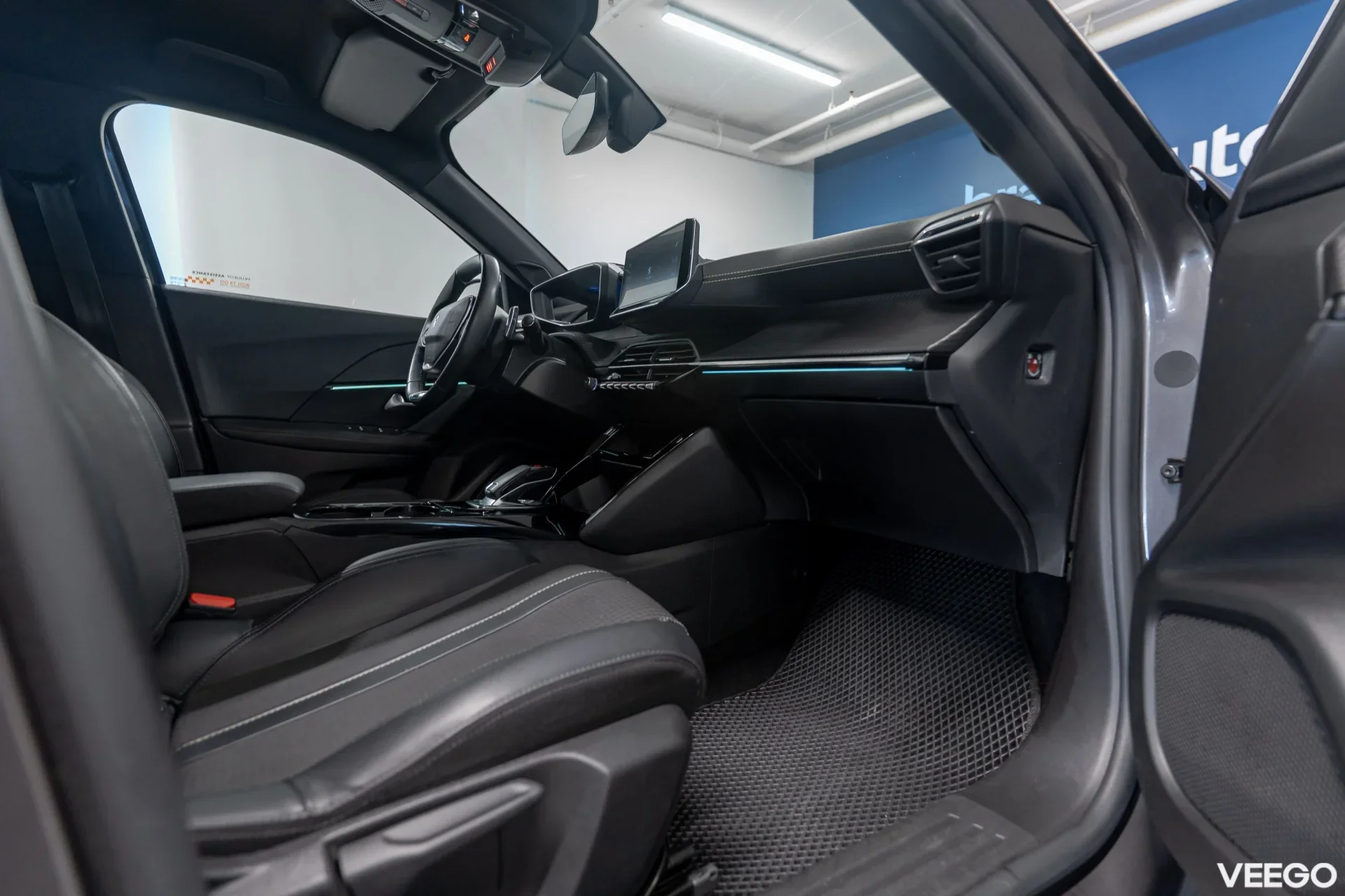 Peugeot 2008 GT PureTech 1.2 96kW