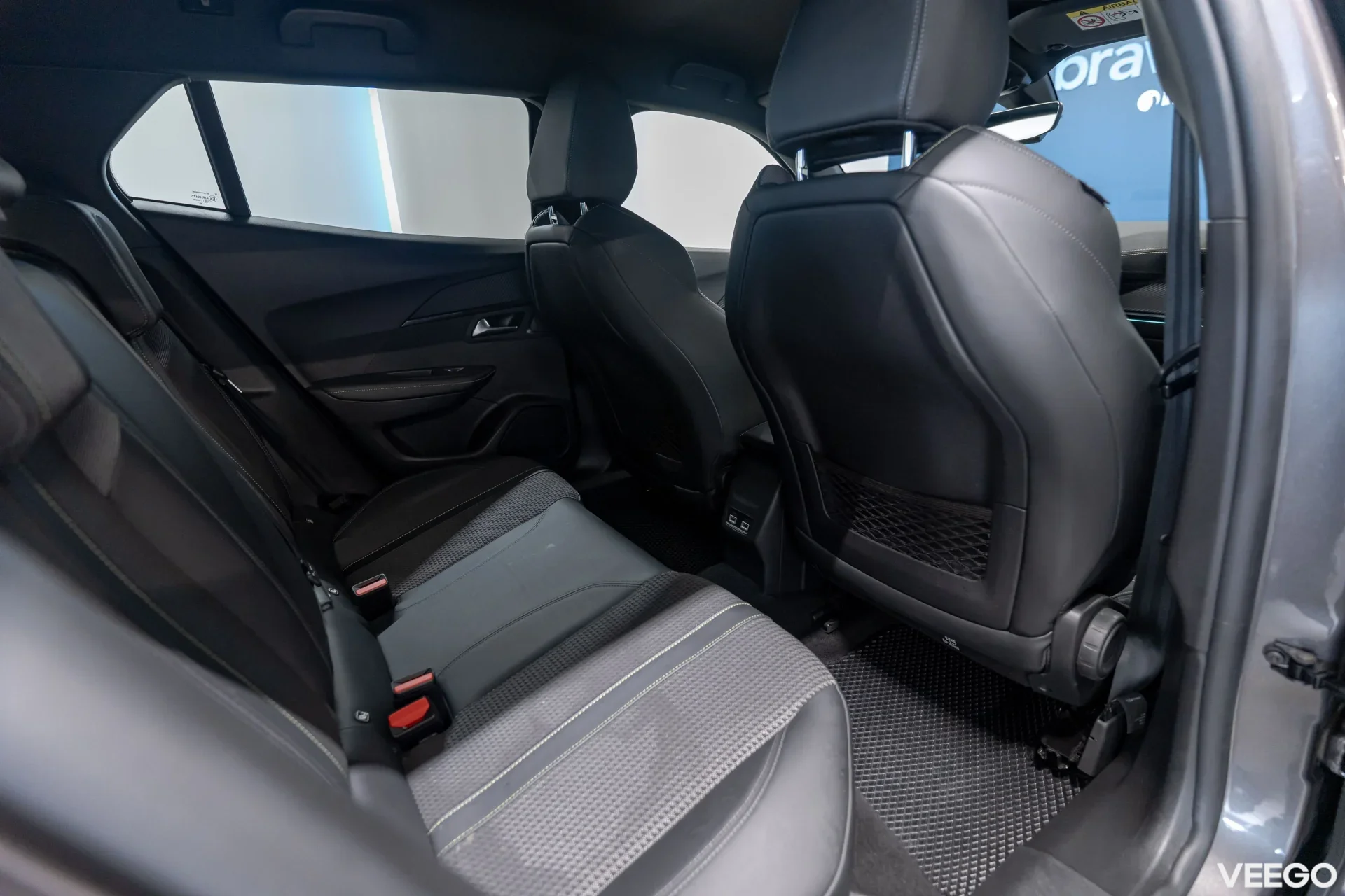 Peugeot 2008 GT PureTech 1.2 96kW