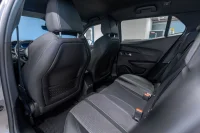 Peugeot 2008 GT PureTech 1.2 96kW thumbnail